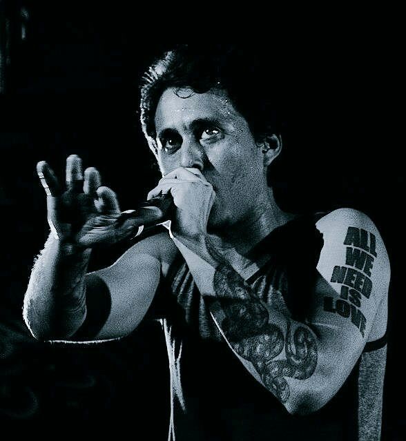 Collection of Canserbero in a gallery layout