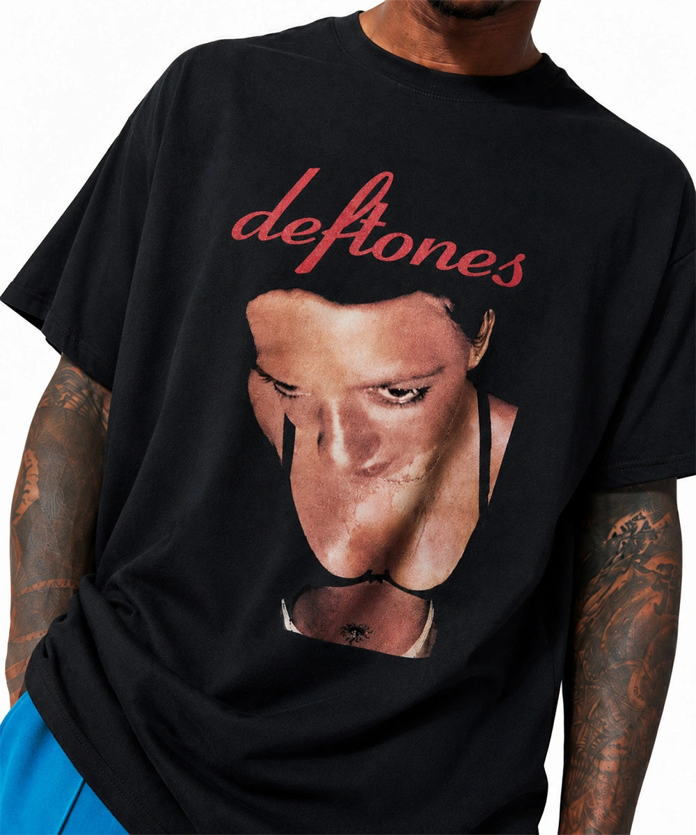 Deftones red